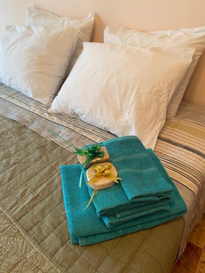 Comfortable Guest Room With Balcony Beniarjo Экстерьер фото